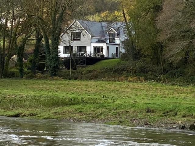Gunnislake Riverside Stay מראה חיצוני תמונה
